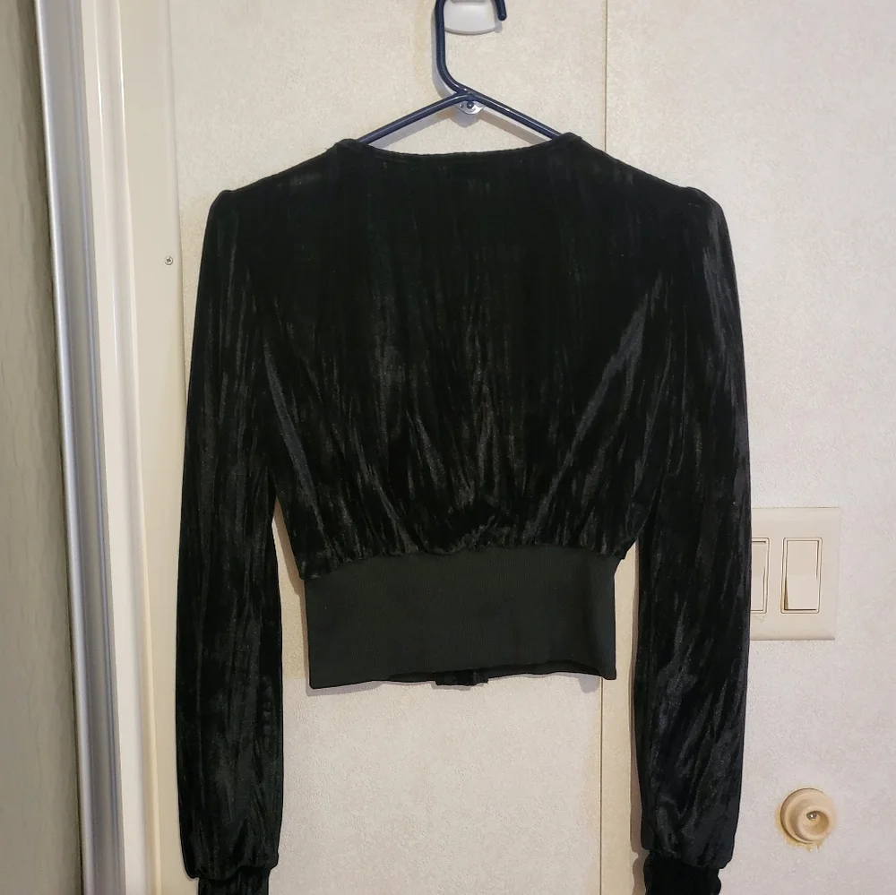 Sweater - Picture 2 of 3